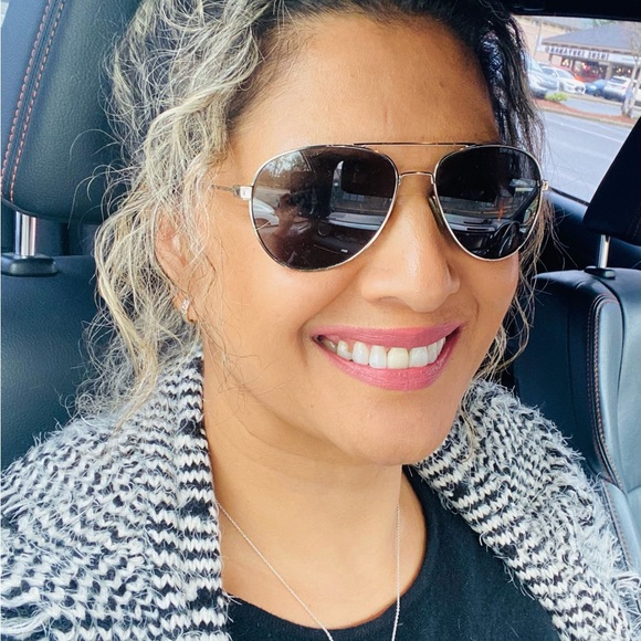 Meet your Posher, Hibby - Picture 5 of 8